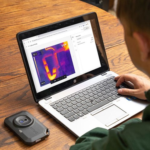 FLIR KAMERA TERMOWIZYJNA Z TECHNOLOGIĄ POPRAWY OBRAZU MSX WI-FI I ŁĄCZNOŚCIĄ W CHMURZE, 128X96PX, DO 300STC, FOV 53,6ST, C3-X