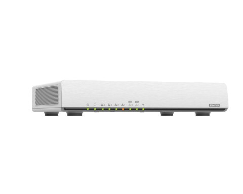 Qnap QHora-301W, QuWAN VPN router, 4x 1GbE, 2 x 10GbE