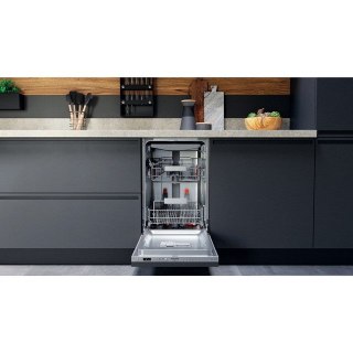 Zmywarka do zabudowy HOTPOINT HSIO 3O35 WFE