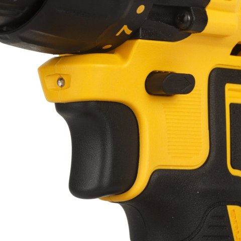 Wiertarko-wkrętarka 18V DCD777D2T DEWALT