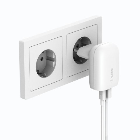 Ładowarka Belkin BoostCharge Dual USB-C + USB-A Wall Charger with PPS 37W White Ładowarka Belkin BoostCharge Dual USB-C + USB-A Wall Charger with PPS 37W White