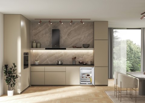 Chłodziarka WHIRLPOOL WBUF011 Chłodziarka WHIRLPOOL WBUF011