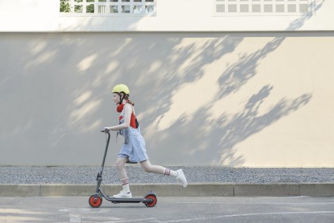 Segway-hulajnoga elektryczna ZING C20 (WYPRZEDAŻ) Segway-hulajnoga elektryczna ZING C20 (WYPRZEDAŻ)