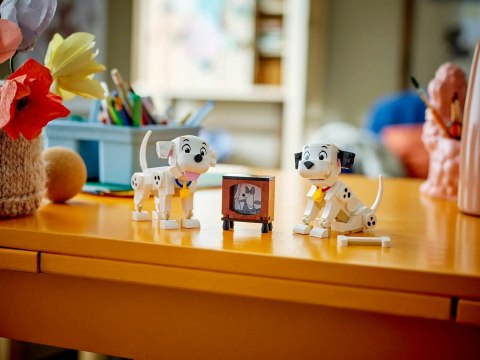 LEGO DISNEY 43271 CLASSIC LUCKY & PENNY 101 DALMATIANS PUPPIES LEGO DISNEY 43271 CLASSIC LUCKY & PENNY 101 DALMATIANS PUPPIES
