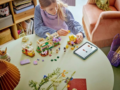 LEGO FRIENDS 42671 PLANT CAFÉ & FLOWER SHOP LEGO FRIENDS 42671 PLANT CAFÉ & FLOWER SHOP