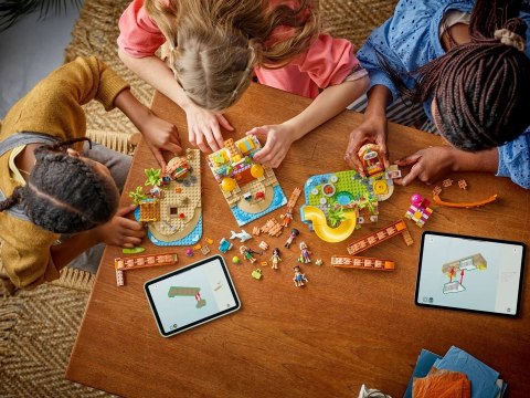 LEGO FRIENDS 42673 FAMILY VACATION BEACH RESORT LEGO FRIENDS 42673 FAMILY VACATION BEACH RESORT