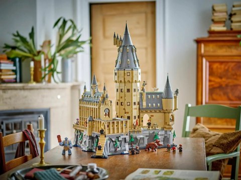 LEGO HARRY POTTER 76454 HOGWLEGO ARTS™ CASTLE: THE MAIN TOWER LEGO HARRY POTTER 76454 HOGWLEGO ARTS™ CASTLE: THE MAIN TOWER