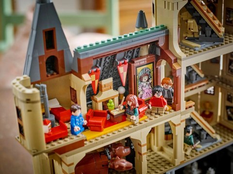 LEGO HARRY POTTER 76454 HOGWLEGO ARTS™ CASTLE: THE MAIN TOWER LEGO HARRY POTTER 76454 HOGWLEGO ARTS™ CASTLE: THE MAIN TOWER