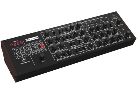 Behringer PRO-800 - Syntezator analogowy Behringer PRO-800 - Syntezator analogowy