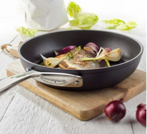 Głęboka patelnia tytanowa DEMEYERE Alu Pro 5 40851-048-0 - 28 cm Głęboka patelnia tytanowa DEMEYERE Alu Pro 5 40851-048-0 - 28 cm