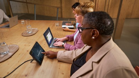 HP EliteBook 860 G11 Ultra 7 155U 16.0"WUXGA 1000nits Sure View Refect AG 32GB DDR5 SSD1TB Intel Arc W11Pro 3Y OnSite