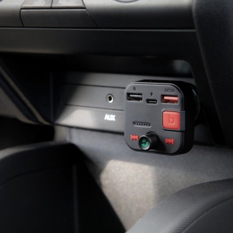 SAVIO TR-15 TRANSMITER FM Z WYŚWIETLACZEM, BLUETOOTH I ŁADOWARKĄ PD USB-C USB-A QUICK CHARGE, BASS BOOST SAVIO TR-15 TRANSMITER FM Z WYŚWIETLACZEM, BLUETOOTH I ŁADOWARKĄ PD USB-C USB-A QUICK CHARGE, BASS BOOST