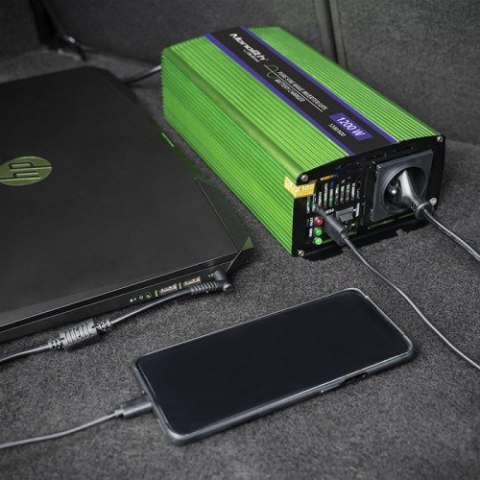 QOLTEC PRZETWORNICA NAPIĘCIA MONOLITH | ŁADOWANIE BATERII | UPS | 600W | 1200W | 12V NA 230V | CZYSTY SINUS (WYPRZEDAŻ)