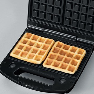 SEVERIN SANDWICH-TOSTER, 3 WYMIENNE NIEPRZYWIERAJĄCE PŁYTY DO KANAPEK, GRILLOWANIA I GOFRÓW, MOC 1000W SA2968