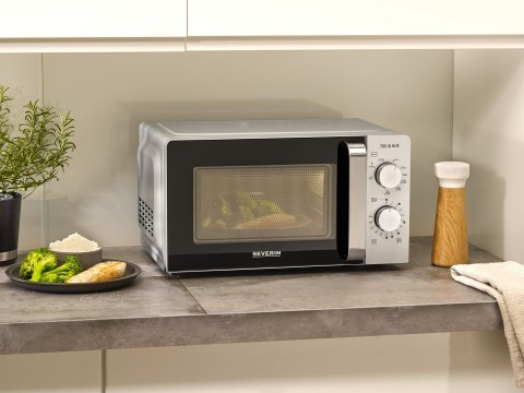 SEVERIN KUCHENKA MIKROFALOWA Z GRILLEM, MOC 700 W, 17 LITRÓW MW 7780 SEVERIN KUCHENKA MIKROFALOWA Z GRILLEM, MOC 700 W, 17 LITRÓW MW 7780