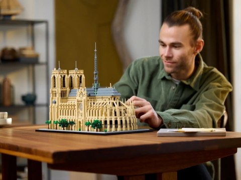 LEGO Architecture 21061 Notre-Dame w Paryżu LEGO Architecture 21061 Notre-Dame w Paryżu
