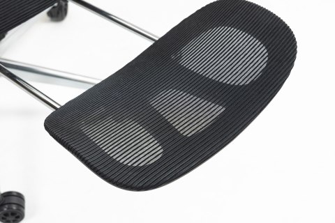 Ergonomiczny fotel biurowy ACTIVEJET YK848 czarny Ergonomiczny fotel biurowy ACTIVEJET YK848 czarny