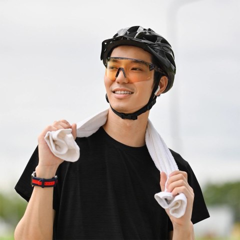 Okulary rowerowe Rockbros fotochromowe, z ochroną UV i wkładką korekcyjną - przezroczyste czarne Okulary rowerowe Rockbros fotochromowe, z ochroną UV i wkładką korekcyjną - przezroczyste czarne