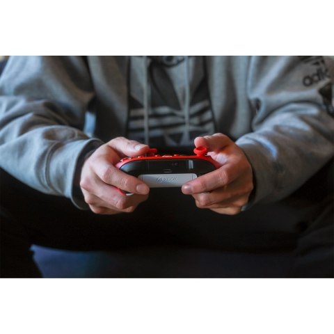 Microsoft Xbox Series Kontroler - Pulsujący czerwon (WYPRZEDAŻ) Microsoft Xbox Series Kontroler - Pulsujący czerwon (WYPRZEDAŻ)