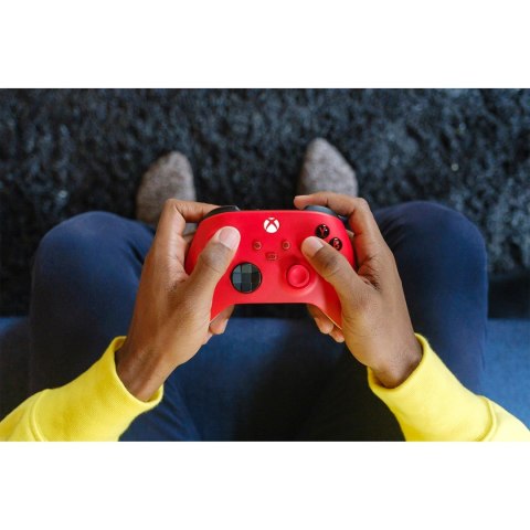 Microsoft Xbox Series Kontroler - Pulsujący czerwon (WYPRZEDAŻ) Microsoft Xbox Series Kontroler - Pulsujący czerwon (WYPRZEDAŻ)