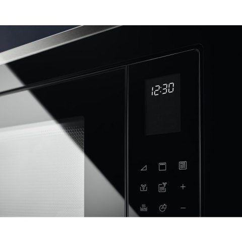 Kuchenka mikrofalowa ELECTROLUX LMS4253TMX