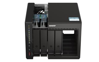 Qnap TS-453E-8G, Tower, 4 x 2.5"/3.5" SATA , Intel Celeron J6412 4C/4T, 8 GB DDR4 onboard not expandable, 2 x 2.5GbE, External a